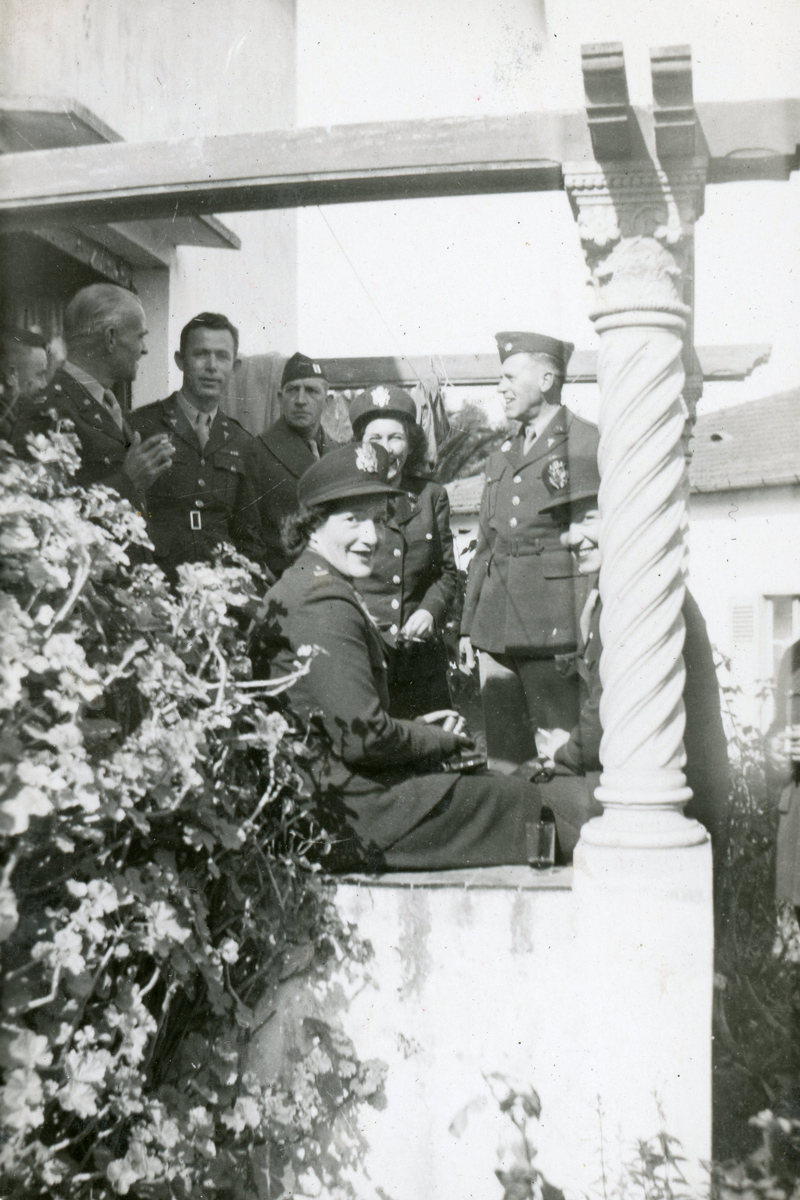 Weiner-Album-010-Group-Shot-3