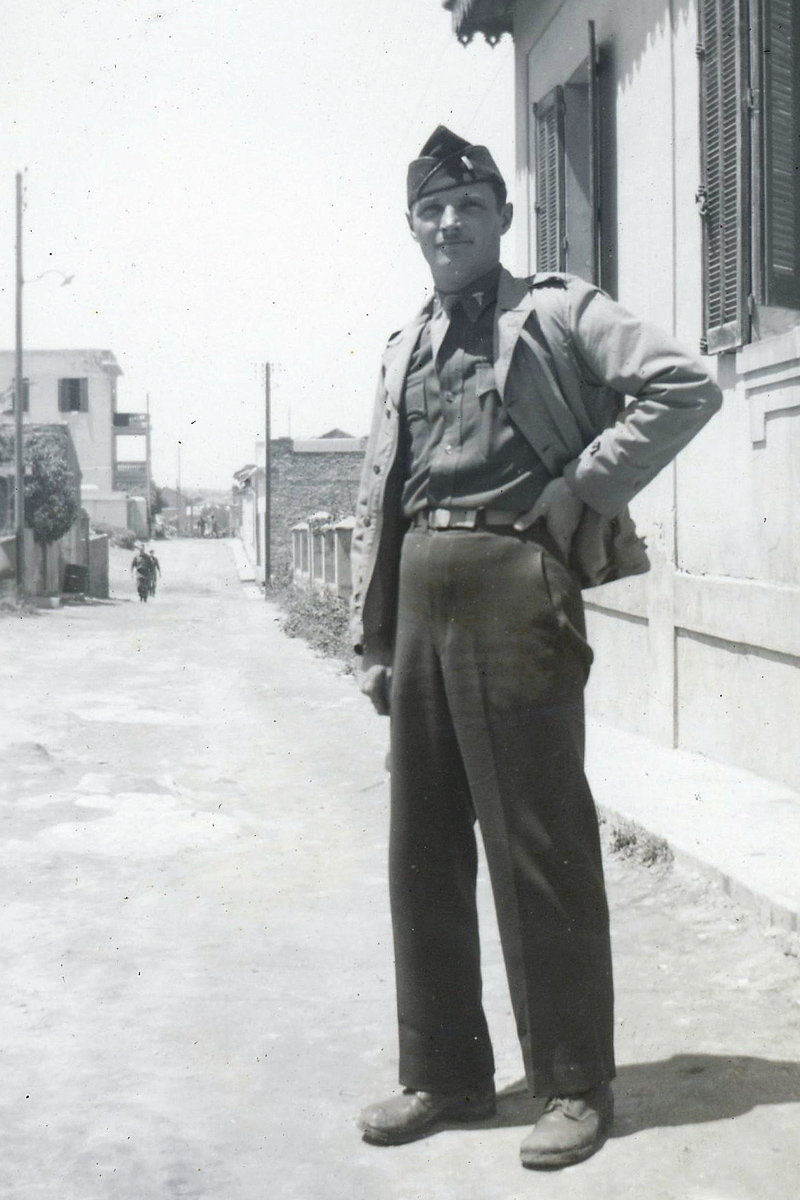 Weiner-Album-024-prob-Algeria-unknown