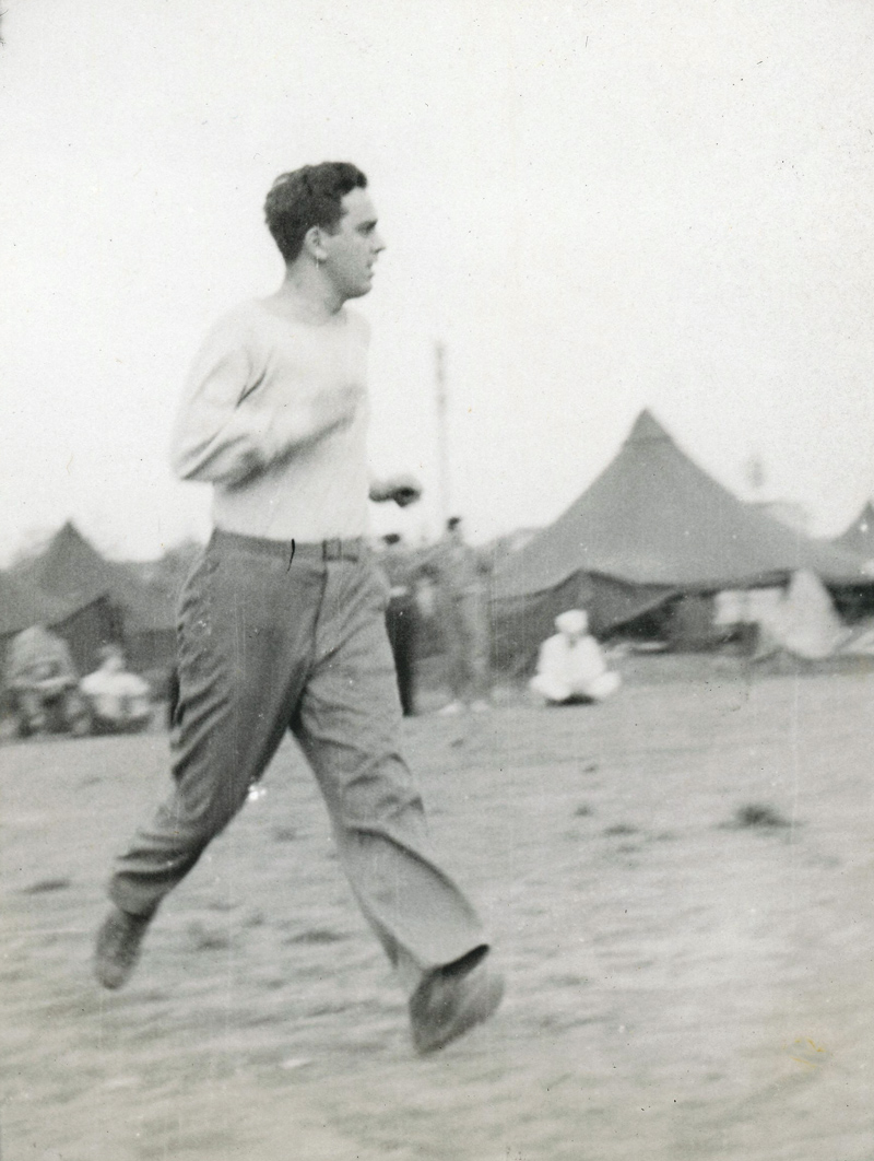 Weiner-Album-071-action-shot