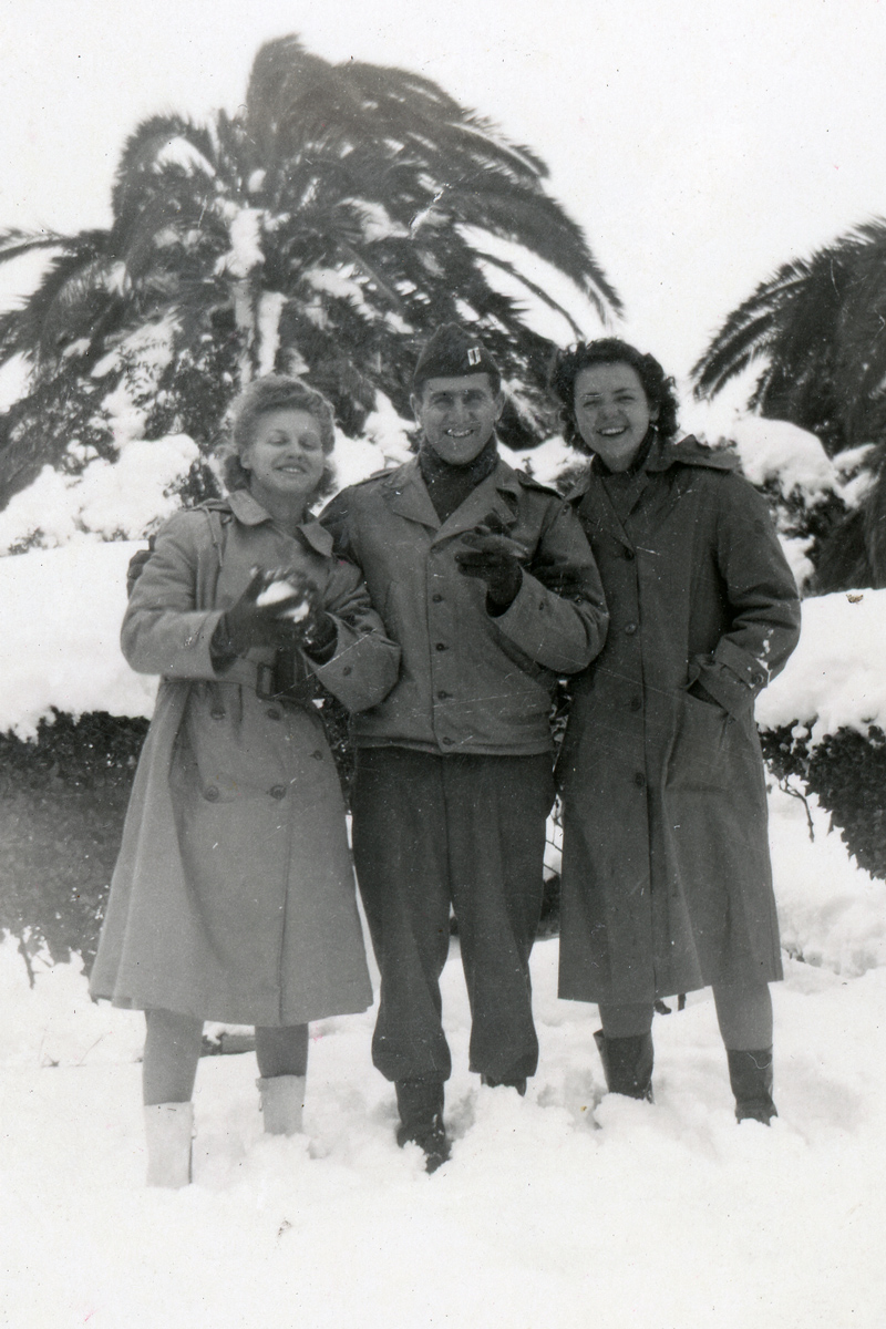 Weiner-Album-Snow-Tlemcen-prob-with-Phyllis-Hansen-at-right-retouched-cropped