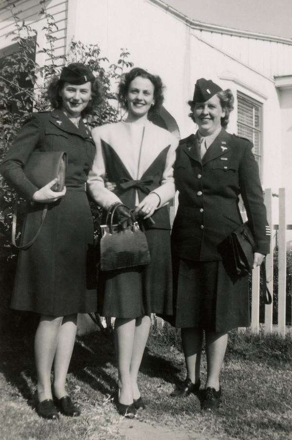 Ruby-Milligan-Photos-008-Milligan-and-Bosworth